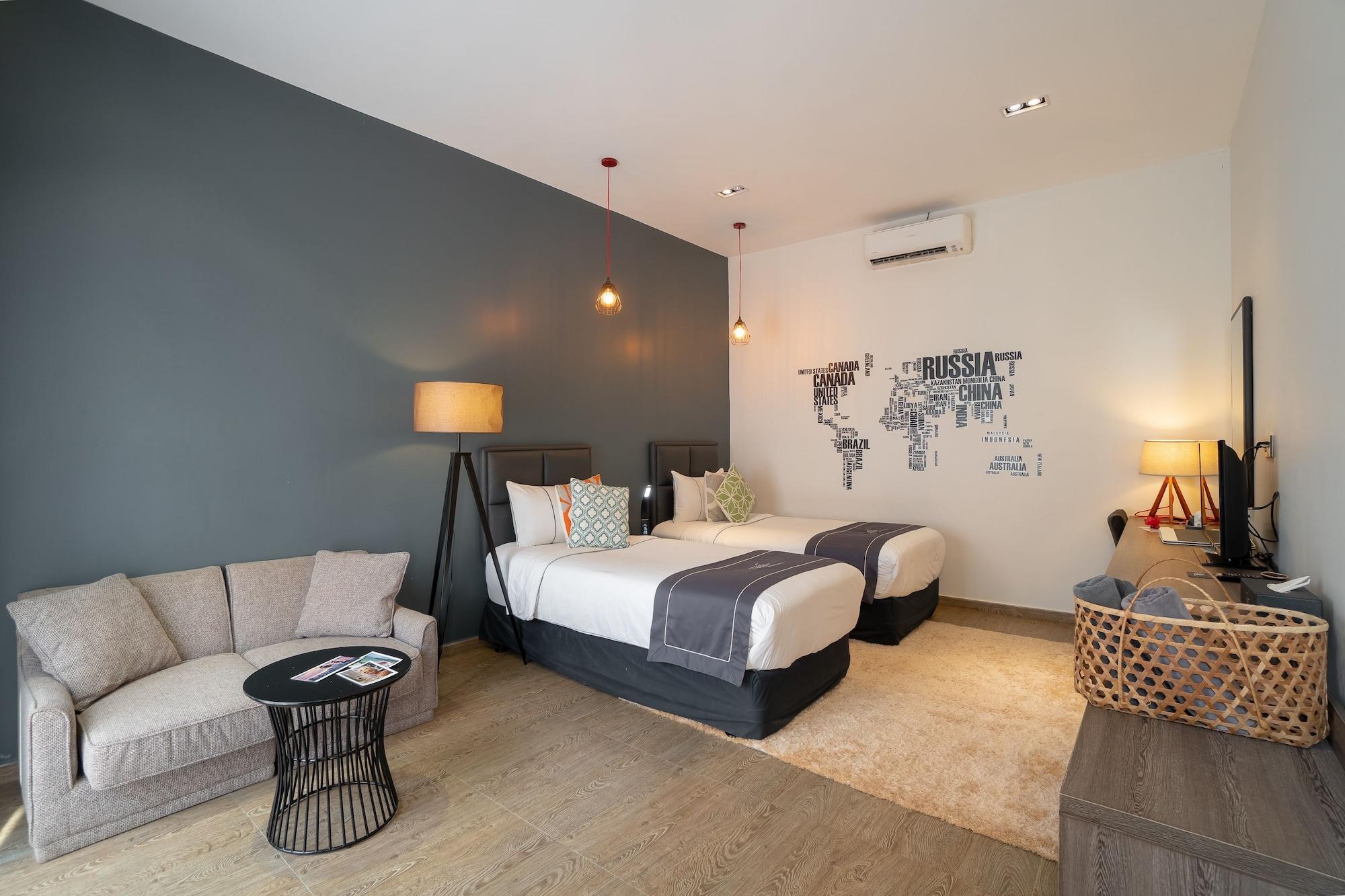 White Boutique Hotel And Residences Sihanoukville Exteriör bild